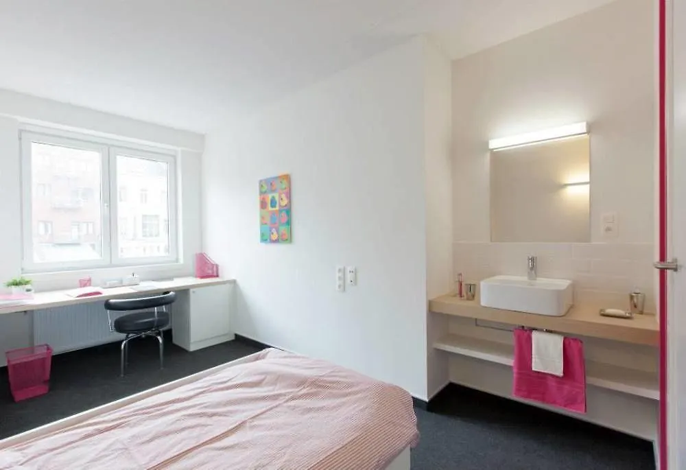 Hostel The Ash Antwerpen 0*,  Belgien